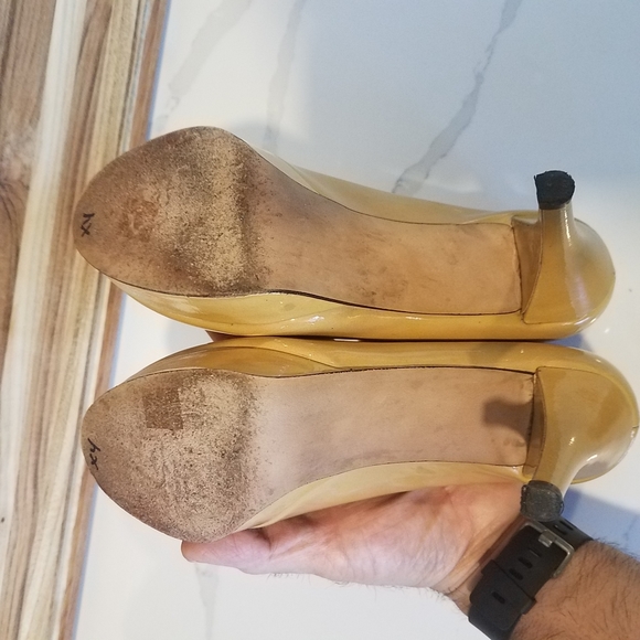 Stuart Weitzman Leather Peep Toe Heels  Size 5.5 - Picture 10 of 14